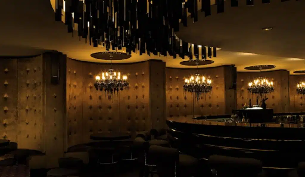 Roomers Bar