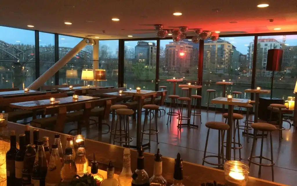 Fotocredit: Oosten Skyline-Bar Frankfurt