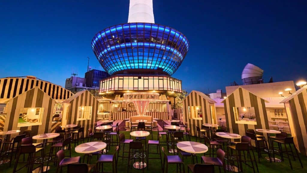 Towerland – Rooftop Bar & BBQ Bugyo