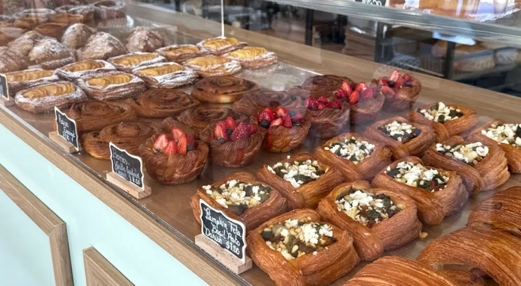 Image credit: Google MyBusiness, Artisan Crust Bakery