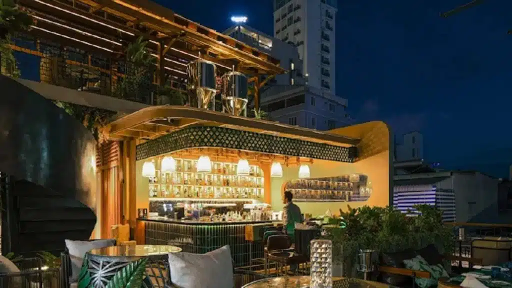 Image credit: Aura Phnom Penh