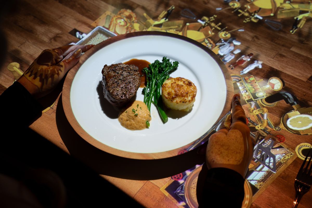 Le Petit Chef Experience